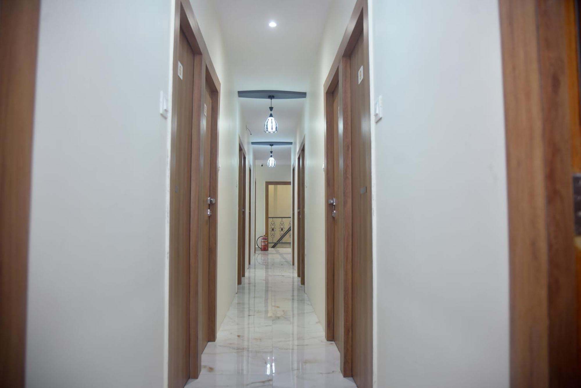 Vogue Cabin Stay Near Nesco Bombay Exhibition Centre Ngoại thất bức ảnh